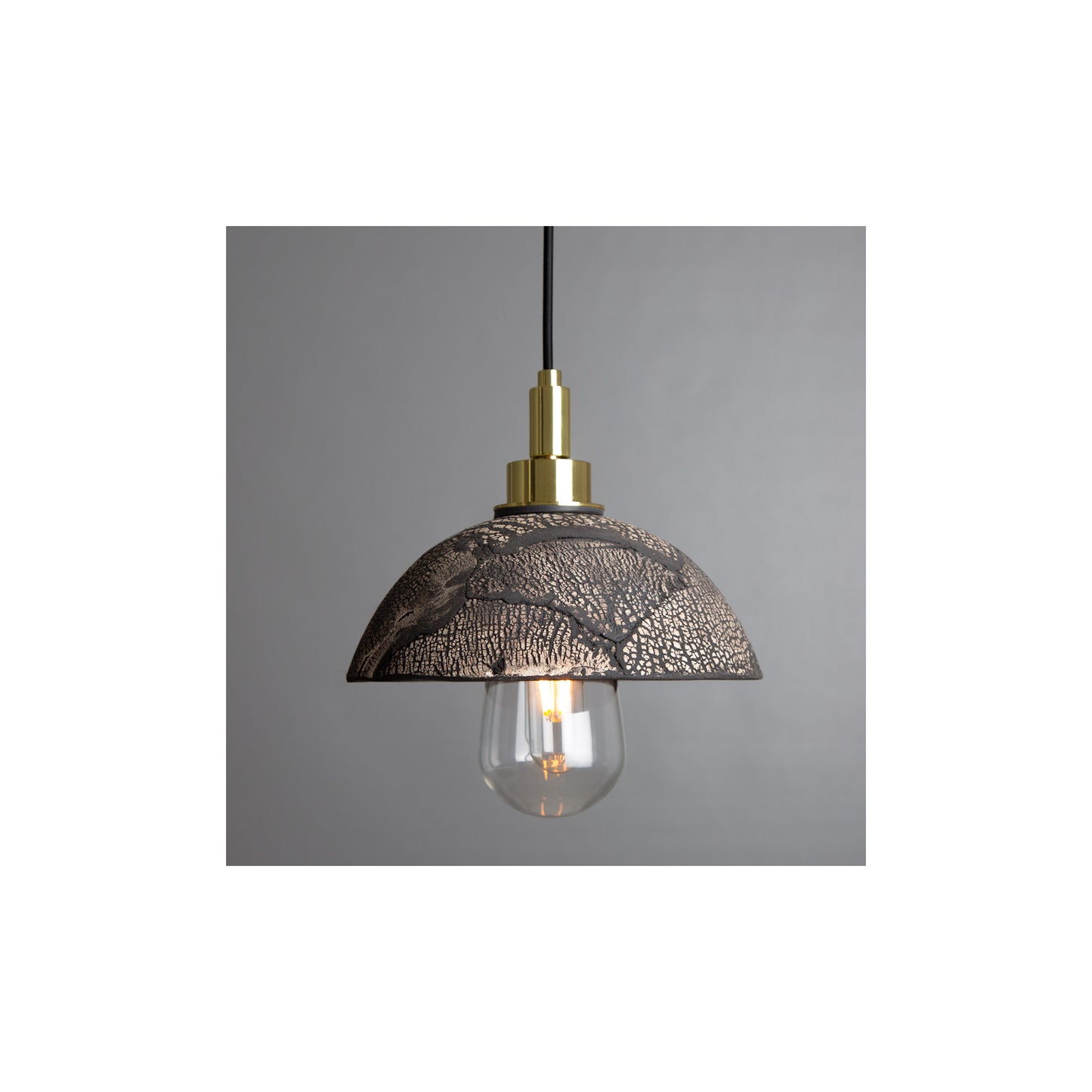 Kingii Ceramic Dome Bathroom Pendant, IP44