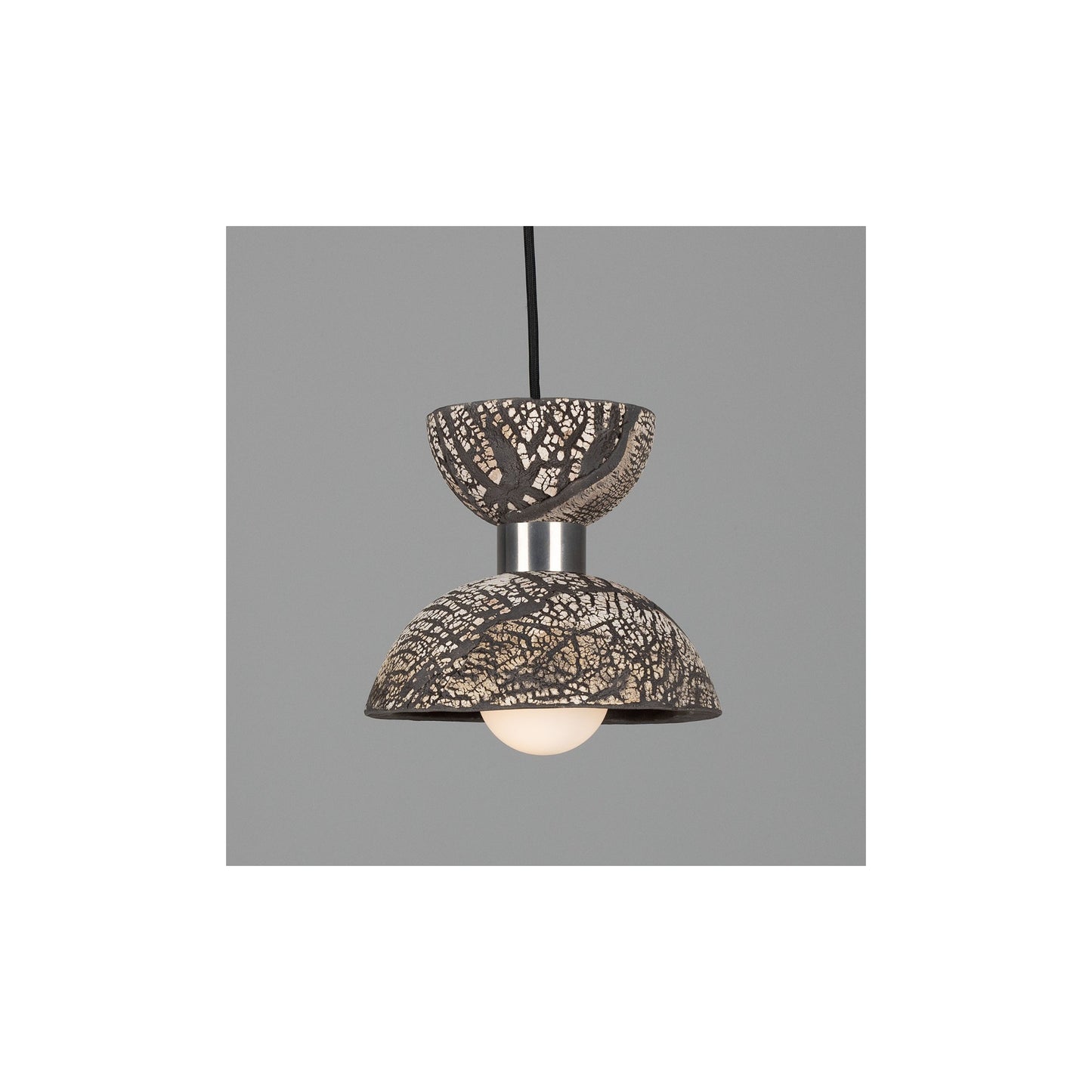 Nakaii Organic Ceramic Pendant