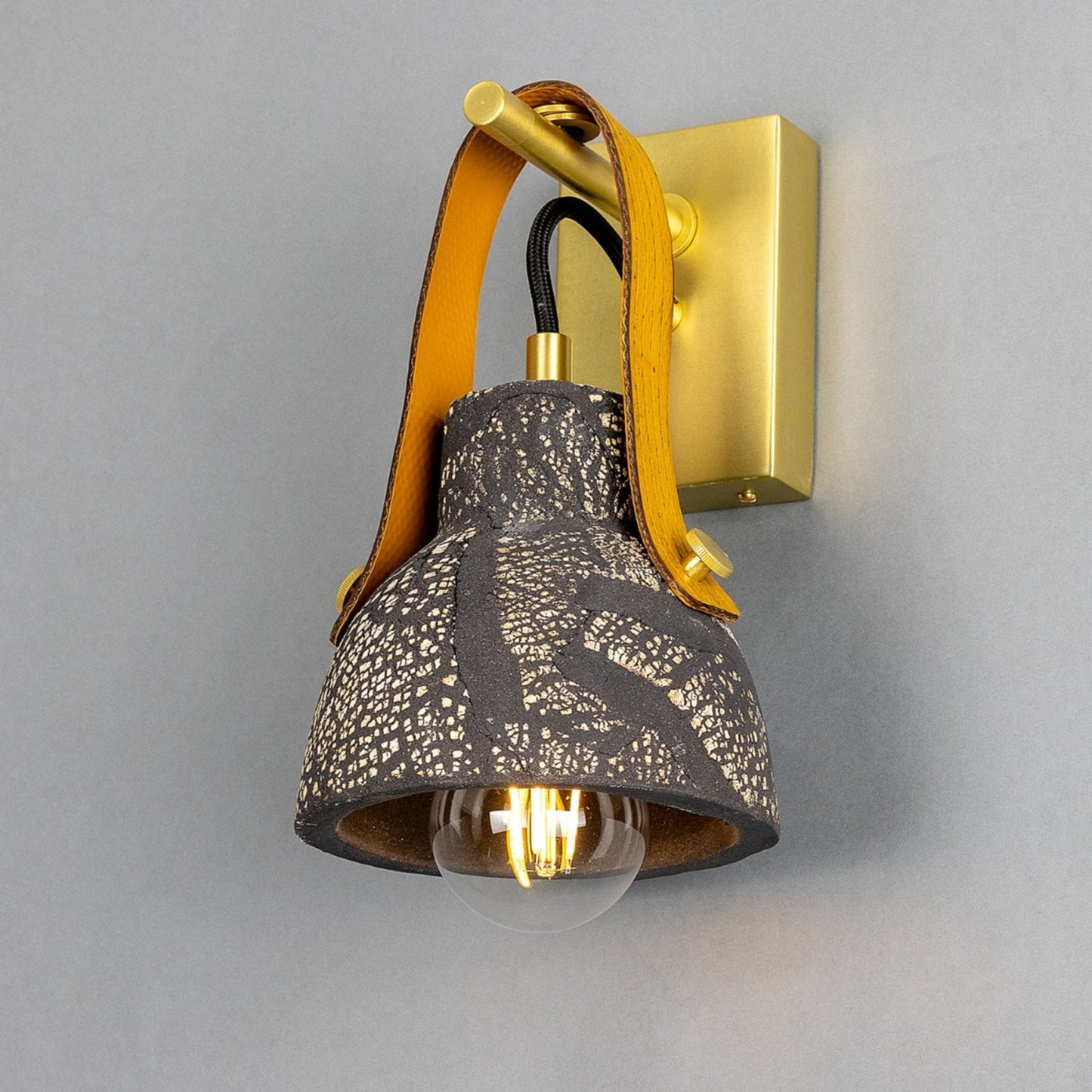 Nagi Ceramic Wall Light
