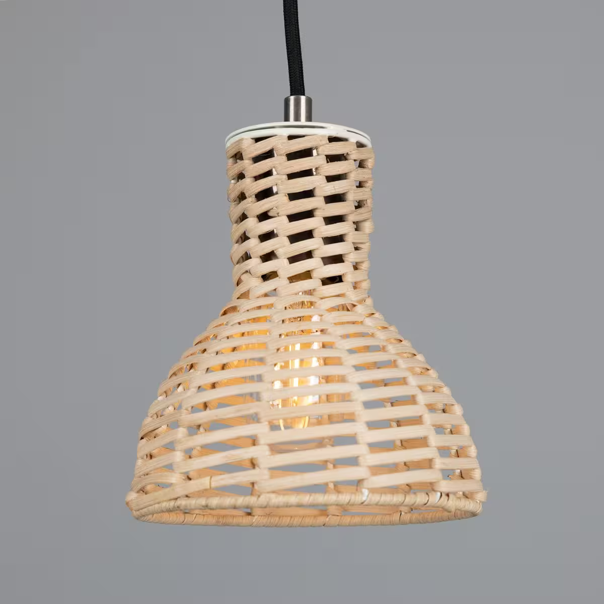 Malta Small Rattan Pendant