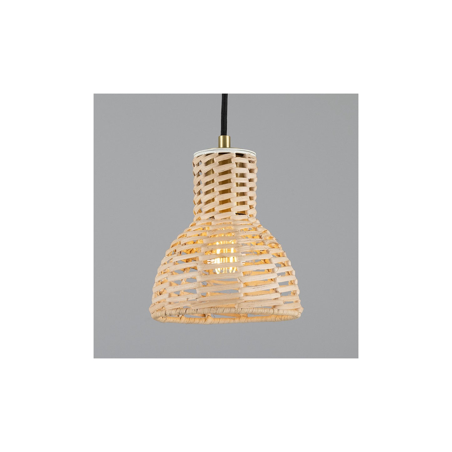 Malta Small Rattan Pendant