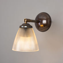 Mullan Lighting Gadar Wall Light