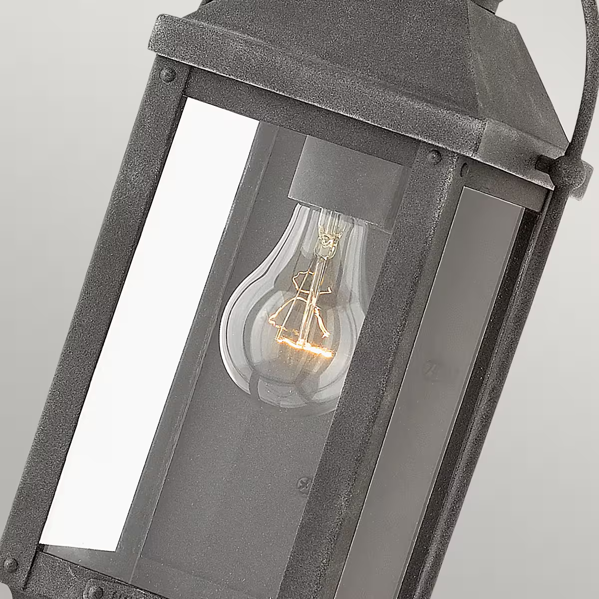 Anchorage 1-Light Wall Lantern