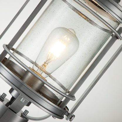 Quintiesse Booker Pedestal Lantern