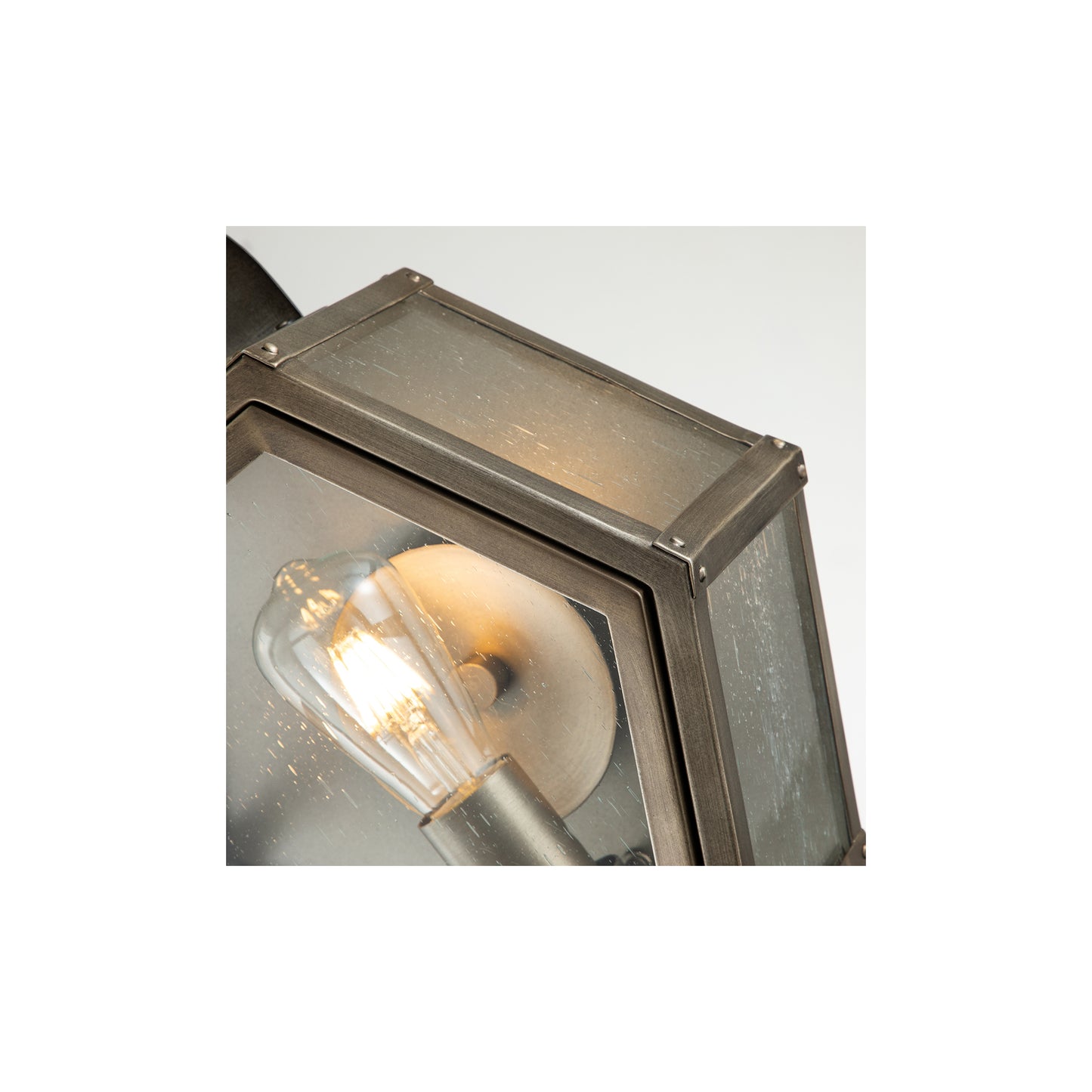 Heath 1-Light Wall Lantern