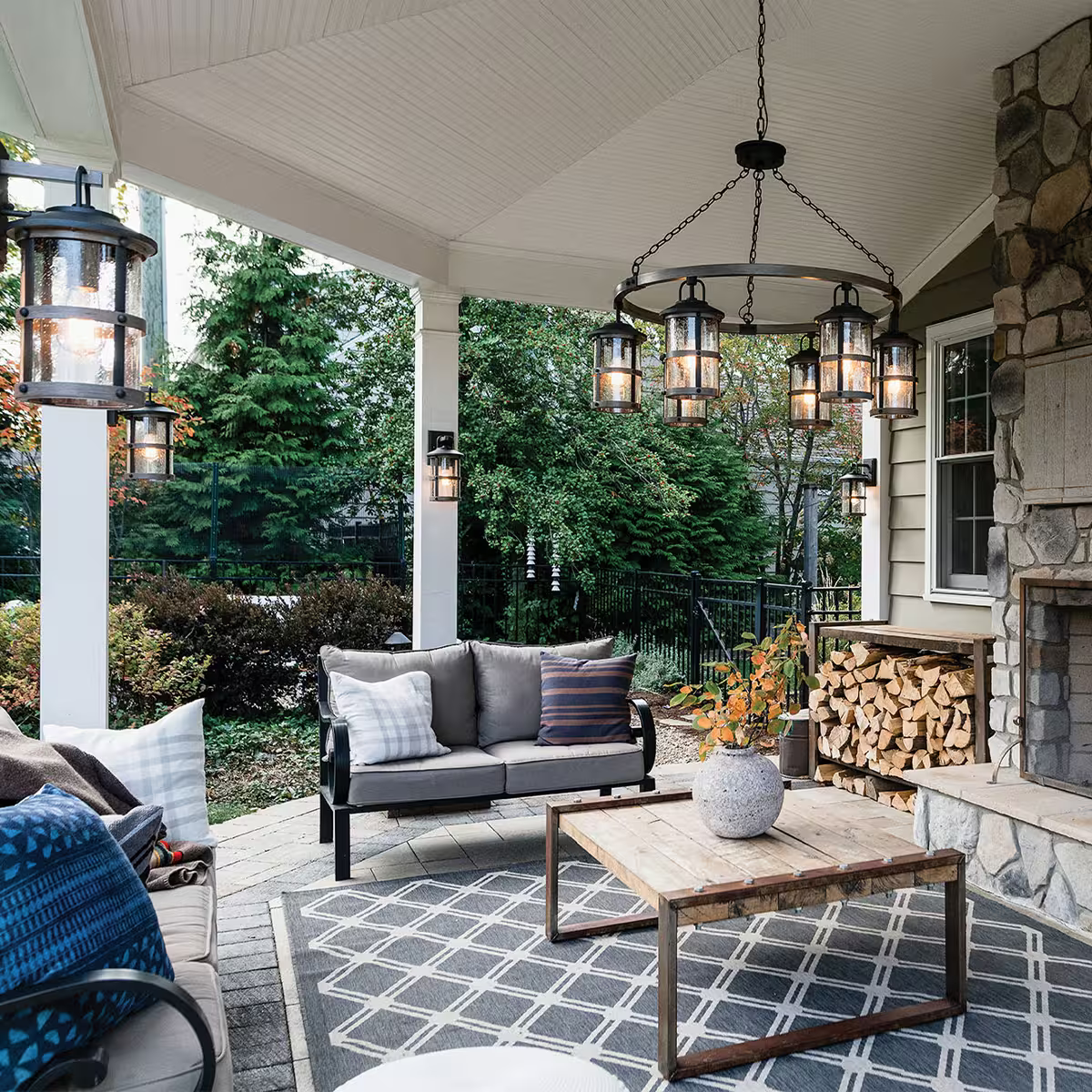 Lakehouse 6-Light Outdoor Chandelier