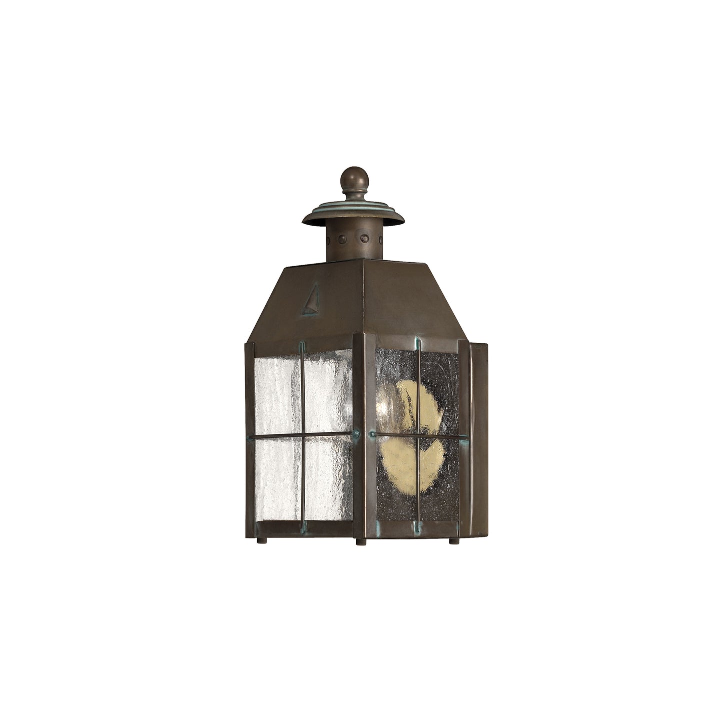 Nantucket Wall Lantern in Aged Brass