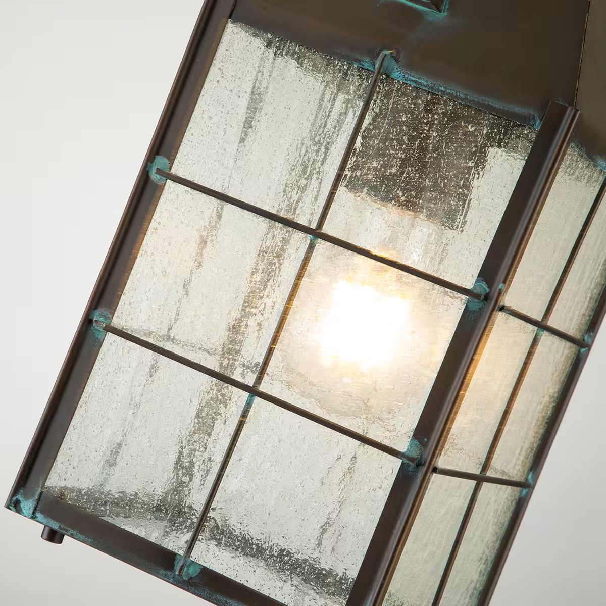 Nantucket 1-Light Medium Chain Lantern