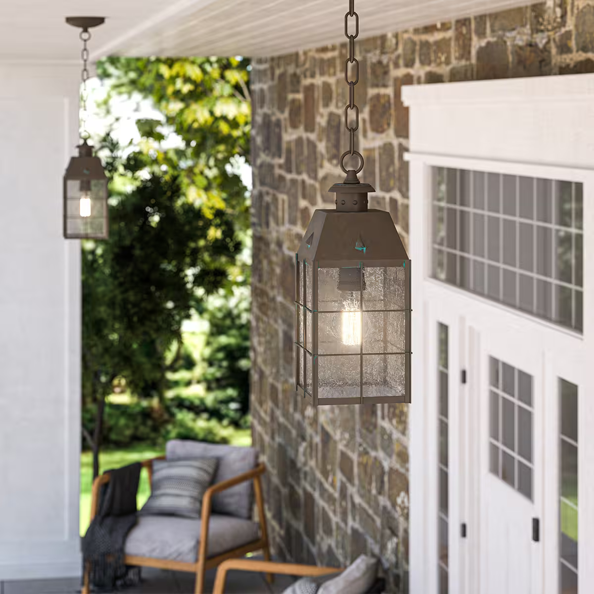 Nantucket 1-Light Medium Chain Lantern