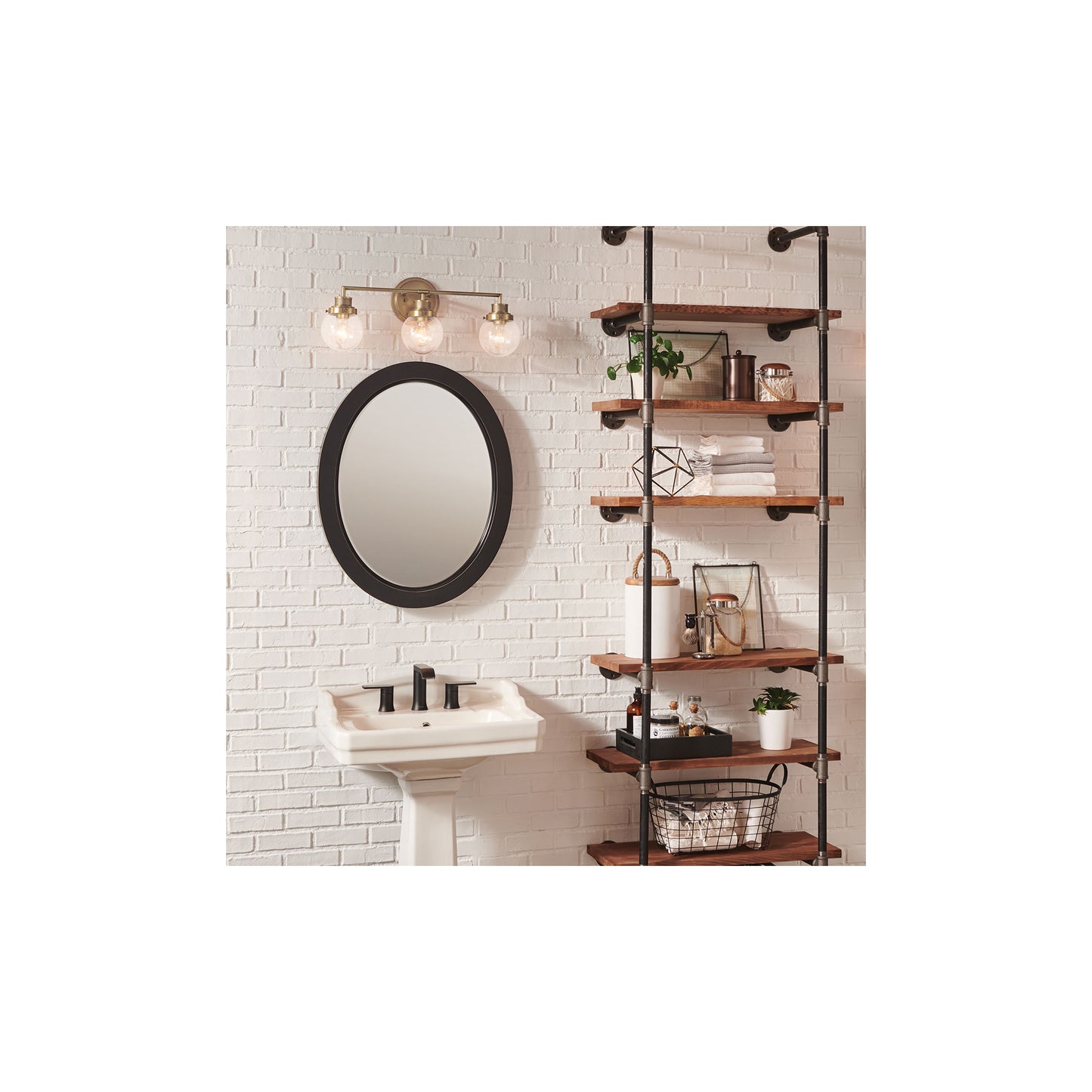 Poppy 3-Light Wall Light