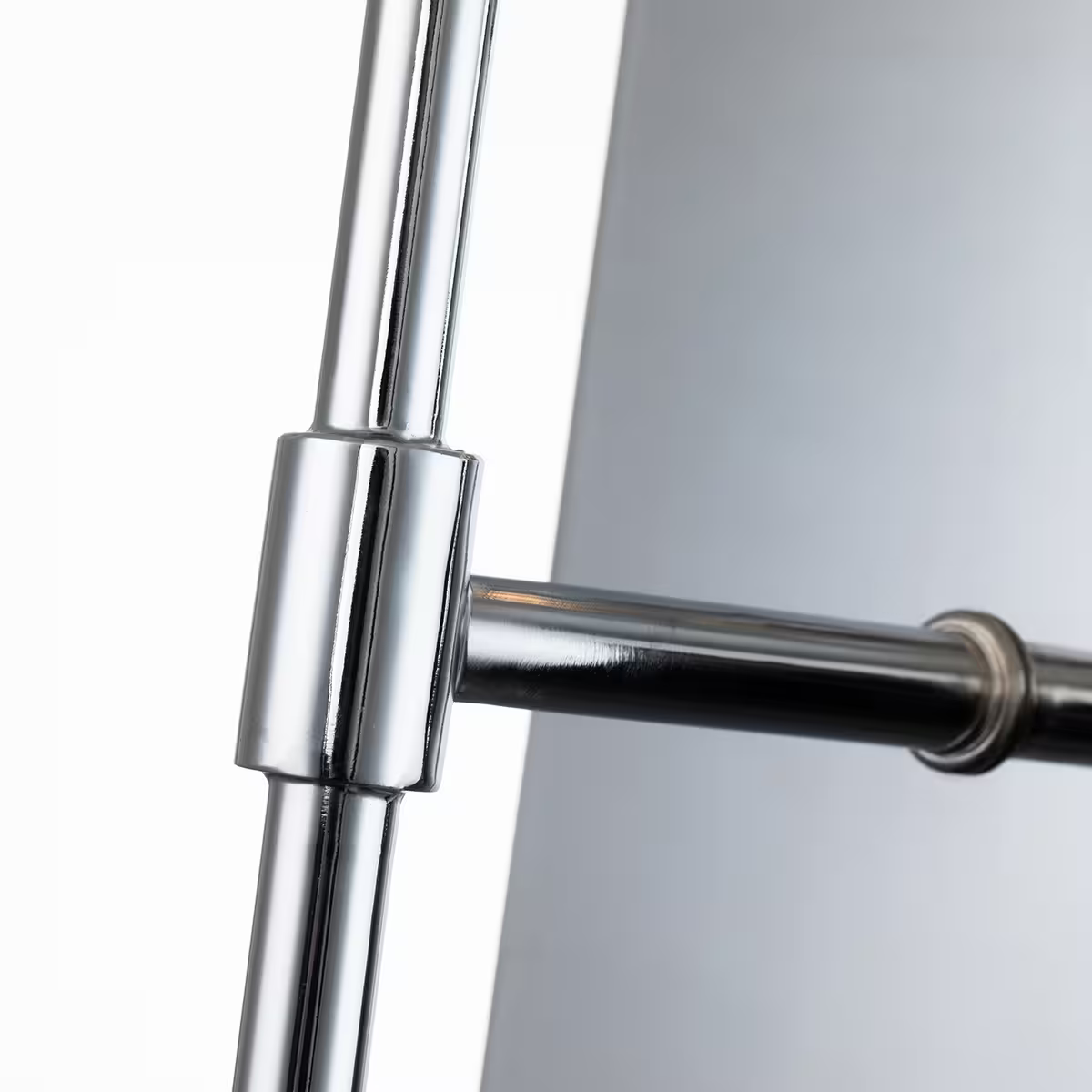 Regalia 1-Light Wall Light