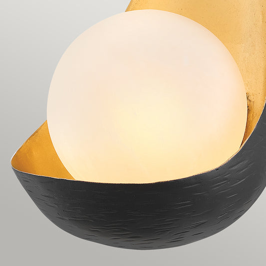Quintiesse Ren Wall Light