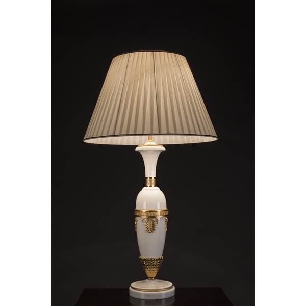 Mariner Royal Heritage Table Lamp with Linen Shade